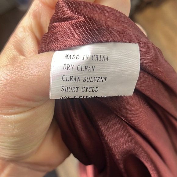 Revelry Skye Velvet Dress. - Picture 9 of 10